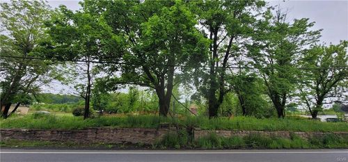 149 Pleasant Valley Rd, Pine Grove, PA, 17963-9566 | Card Image