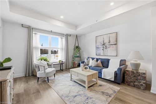 307-88 Gibson St, Ayr, ON, N0B1E0 | Card Image