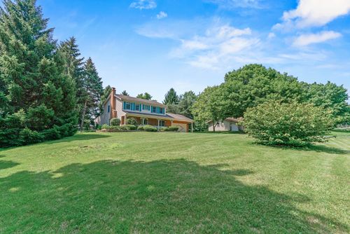 35W225 Crescent Dr, Dundee, IL, 60118-9310 | Card Image