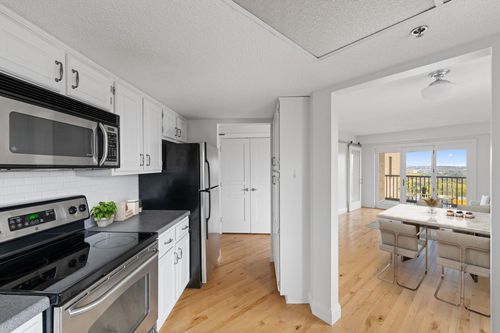 unit-p1802-20 2nd St Ne, Minneapolis, MN, 55413-2385 | Card Image