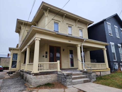 228 W Church St, Adrian, MI, 49221-2680 | Card Image