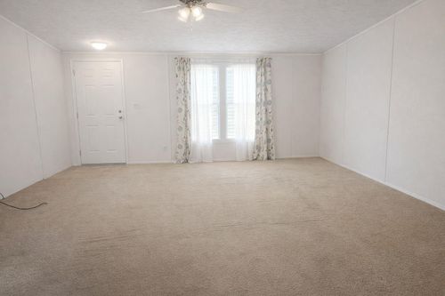 1224 Vallejo St, El Campo, TX, 77437-5860 | Card Image