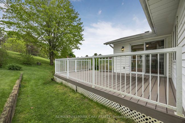 3 Pinetree Crt, House other with 2 bedrooms, 2 bathrooms and 2 parking in New Tecumseth ON | Image 40
