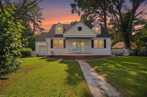 4525 Duke Dr, Portsmouth, VA, 23703-4916 | Card Image