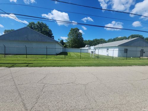 1509 Woodlawn Ave, Logansport, IN, 46947-4459 | Card Image
