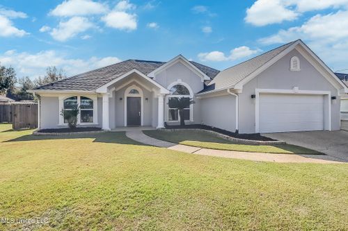 2439 W Shore Drive, Biloxi, MS, 39532 | Card Image