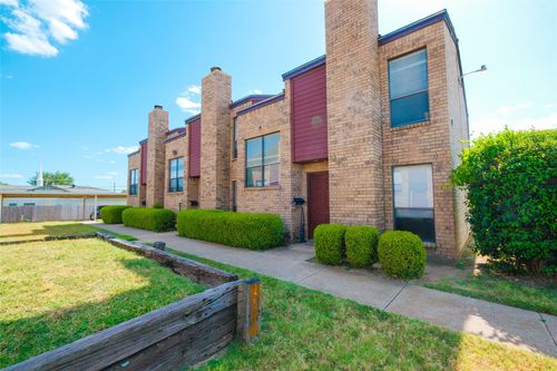 1-4829 Diaz Ave, Fort Worth, TX, 76107-6192 | Card Image