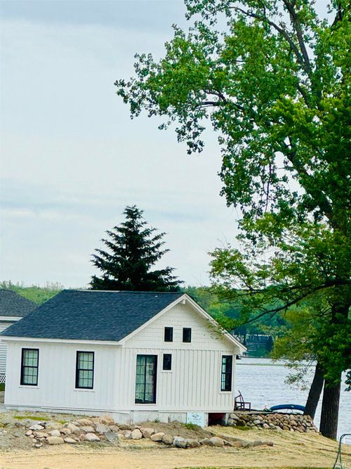 1-96 Ems W29b Ln, North Webster, IN, 46555-9749 | Card Image