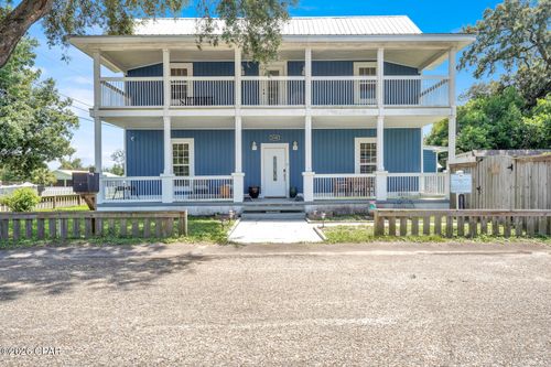 2320 2nd Plz, Panama City, FL, 32401-4818 | Card Image
