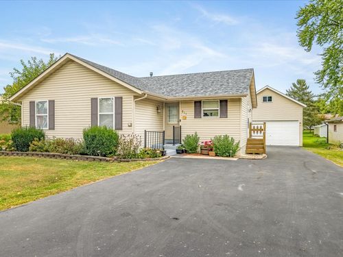 211 Mulvain St, DURAND, IL, 61024-9583 | Card Image