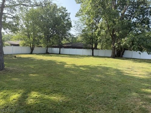 23747 Blackburn Rd, Oakwood Village, OH, 44146 | Card Image