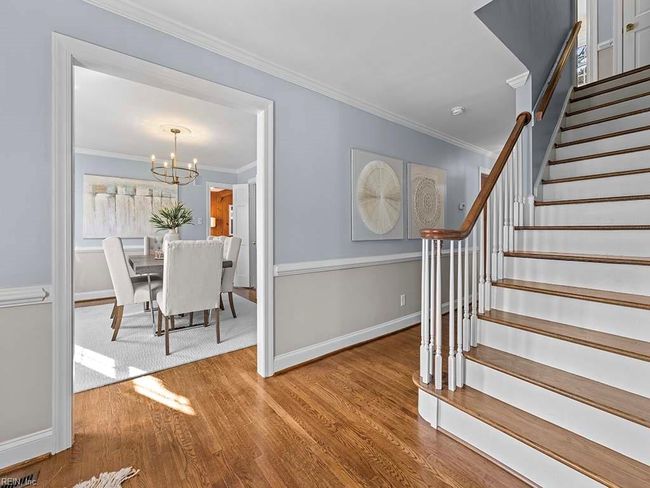 Front Foyer Area | Image 26