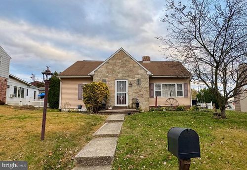 1321 Canterbury Ln, YORK, PA, 17406-2005 | Card Image