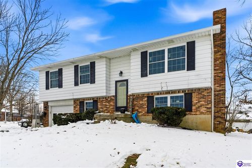 907 Rhonda Ct, Radcliff, KY, 40160-9524 | Card Image