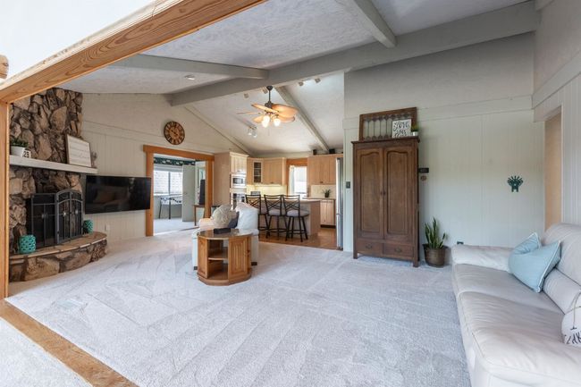 1129 Platte Shore Dr, House other with 3 bedrooms, 2 bathrooms and 3 parking in Fremont NE | Image 6