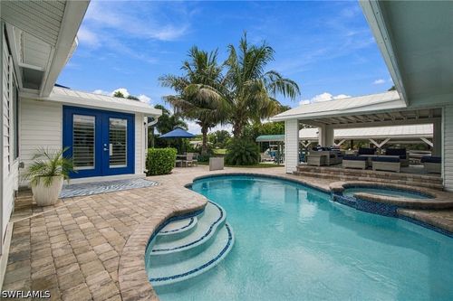 4831 Tarpon Ave, Bonita Springs, FL, 34134-3960 | Card Image
