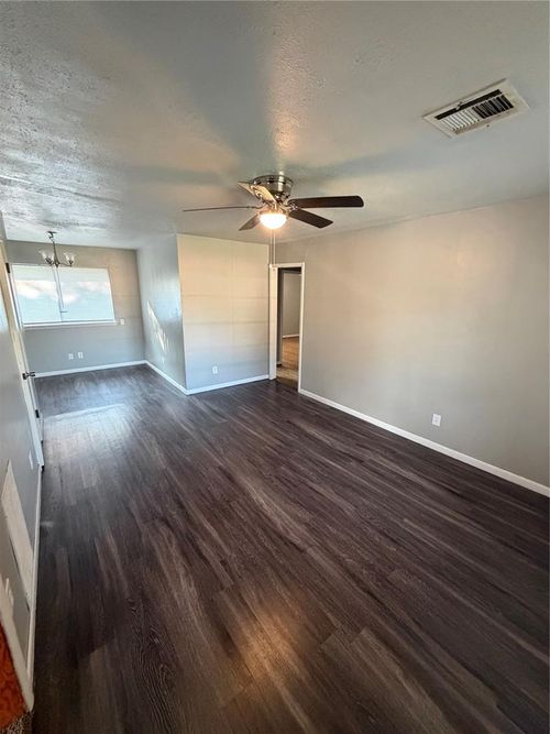 1701 Rulane Dr, Midwest City, OK, 73110-2558 | Card Image