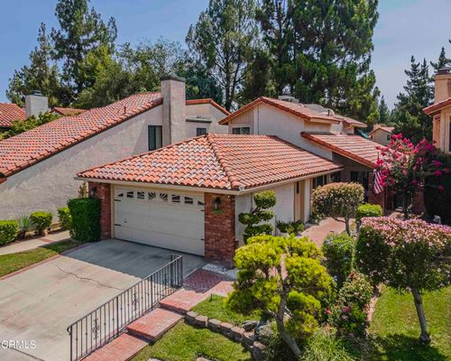 4186 Pinewood Lake Dr, Bakersfield, CA, 93309-9318 | Card Image