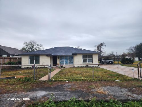 b-702 Mcdaniel St, Houston, TX, 77022-3746 | Card Image