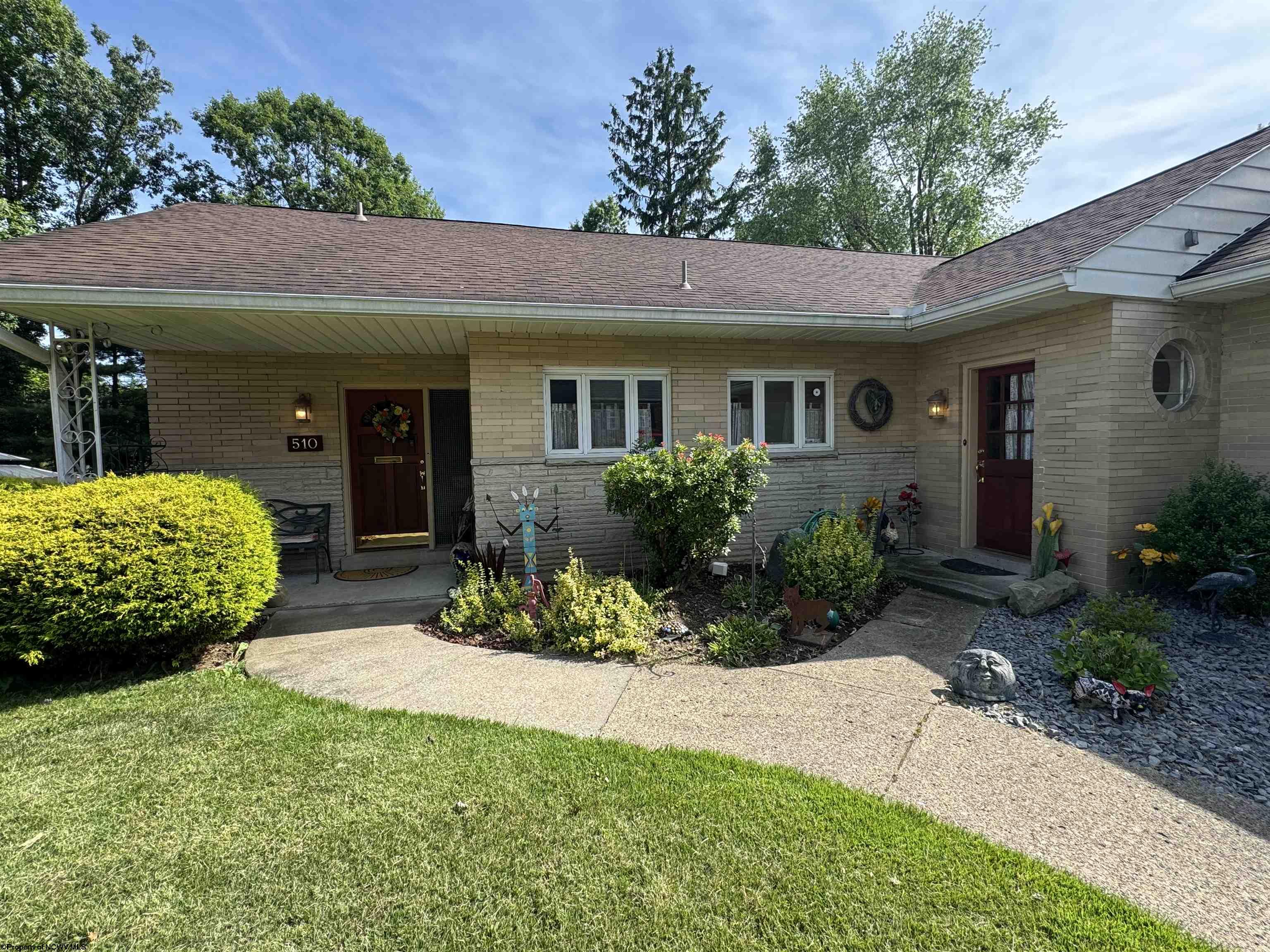 Laurel Dr, Fairmont, WV 26554