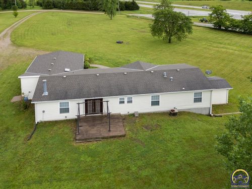 12834 174th Rd, Mayetta, KS, 66509-8850 | Card Image