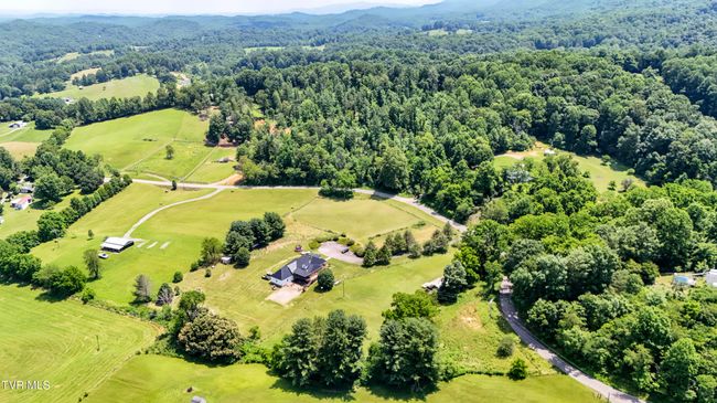 22643 Twin Oaks Rd, House other with 5 bedrooms, 4 bathrooms and null parking in Abingdon VA | Image 72