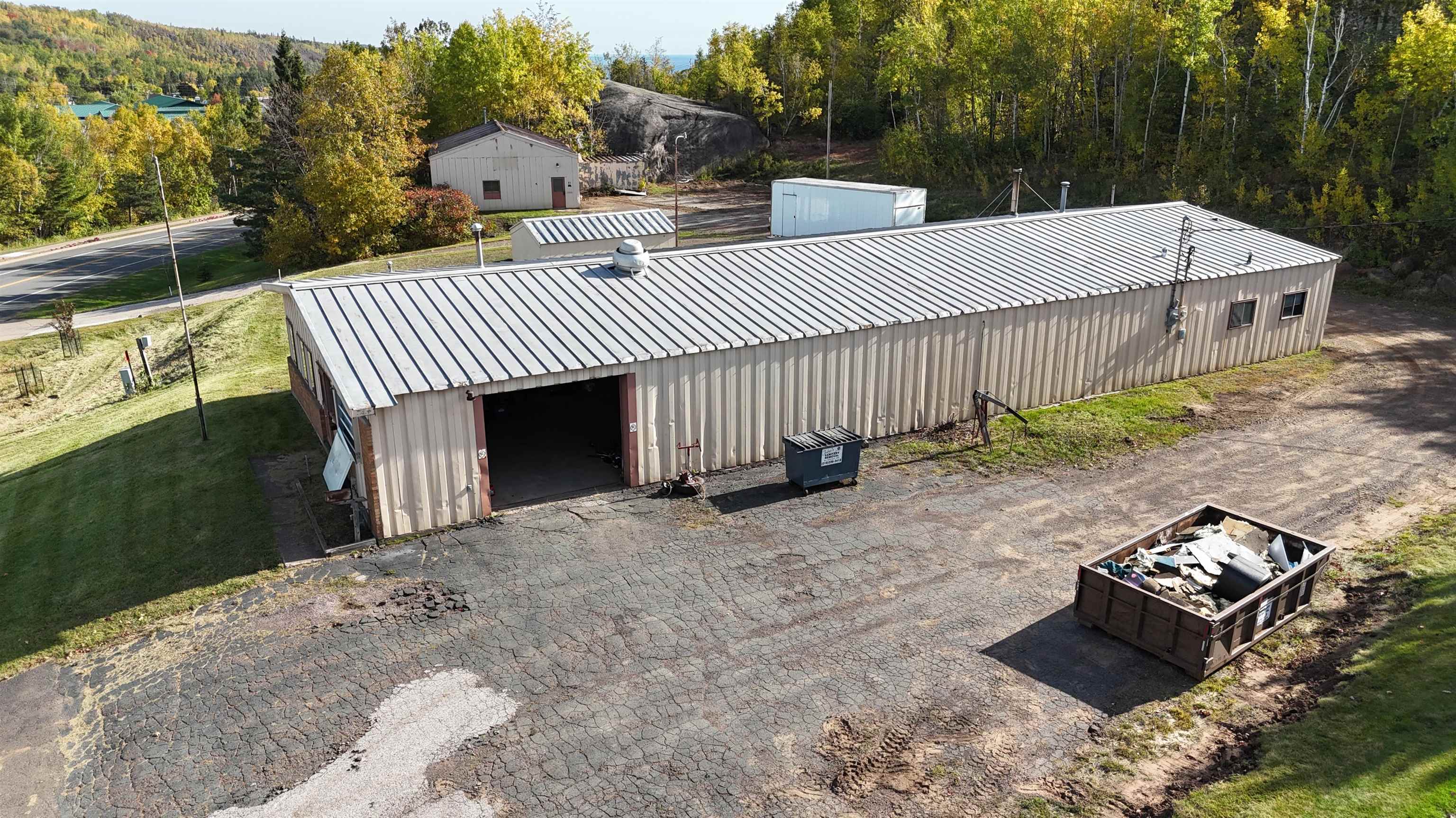 83 Outer Dr, Silver Bay, MN 55614
