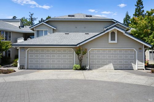 2111 Stonefield Ln, Santa Rosa, CA, 95403-0954 | Card Image