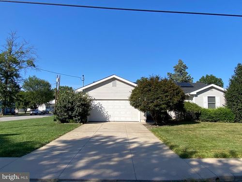 42 Harvard Rd, PENNSVILLE, NJ, 08070-3502 | Card Image