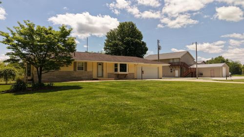 11285 Chesterville Rd, Moores Hill, IN, 47032-9261 | Card Image