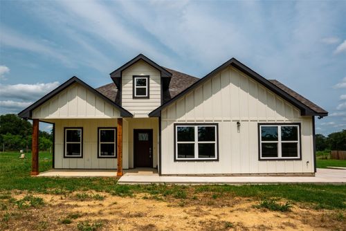 367 Stockade Ranch Rd, Paige, TX, 78659-4462 | Card Image