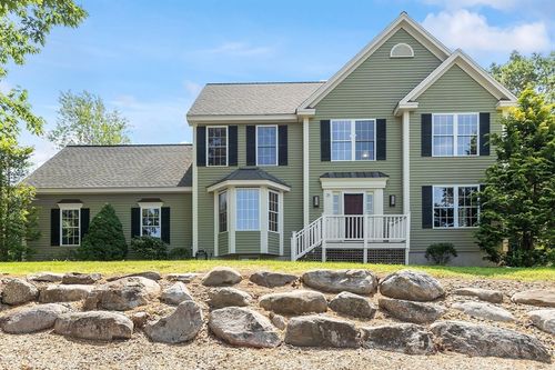 31 Fort Pond Hill Rd, Littleton, MA, 01460-2105 | Card Image