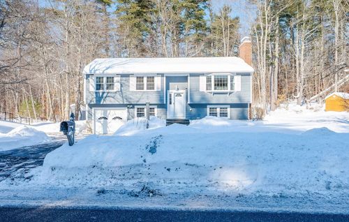 34 Beaver Dam Rd, South Berwick, ME, 03908-1819 | Card Image