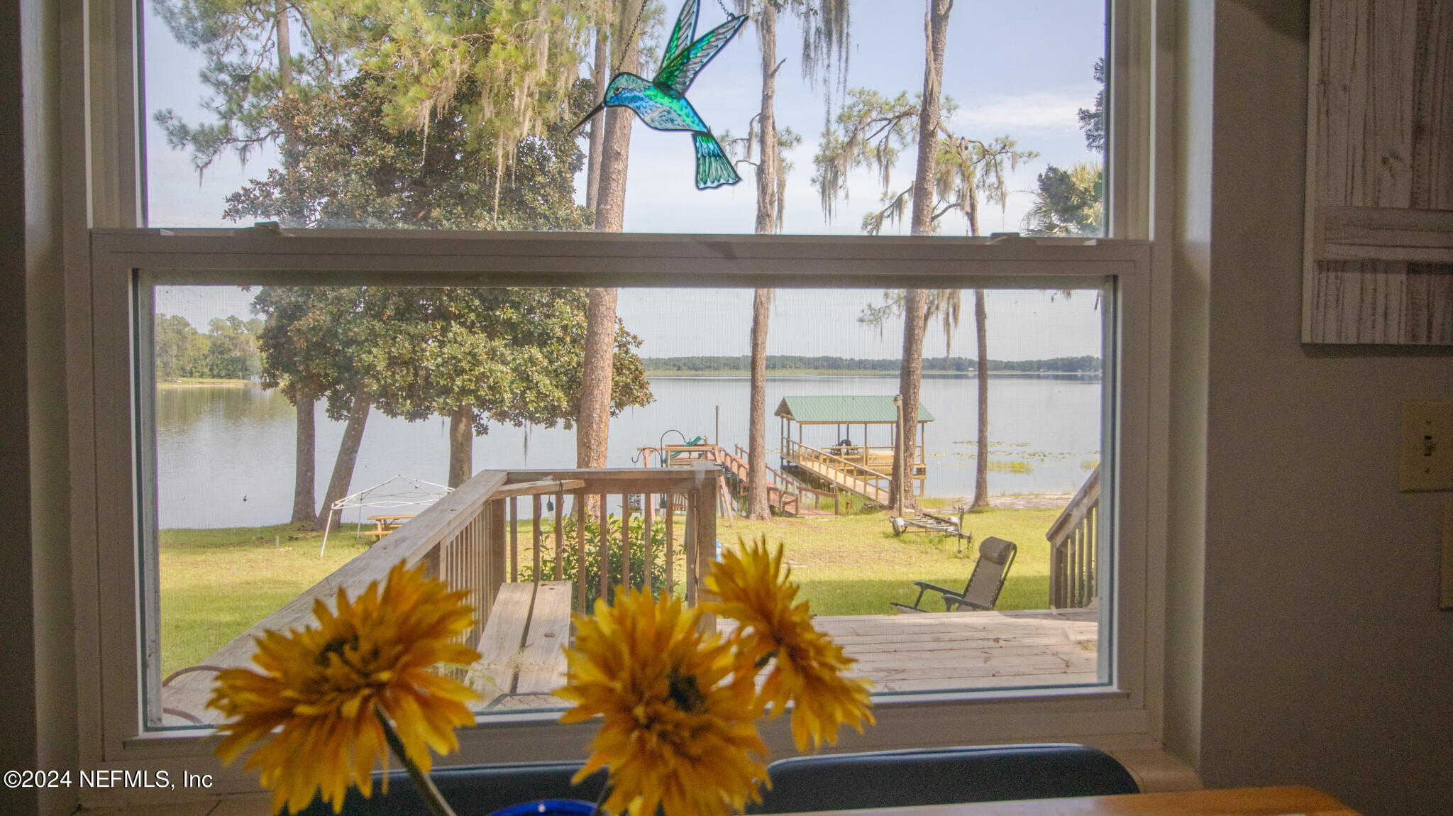 Lake Shore Ter, Interlachen, FL 32148