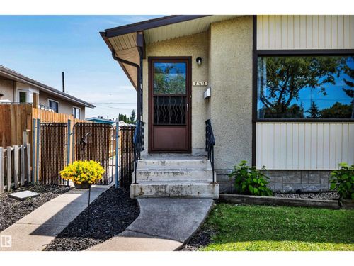11611 137 Ave Nw, Edmonton, AB, T5E1Z6 | Card Image