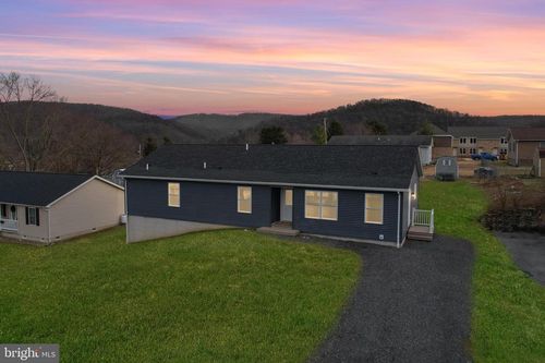 1525 Beacon St, Keyser, WV, 26726-2008 | Card Image
