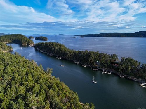 14 Secret Island, Prevost Island, BC, V8K1X4 | Card Image