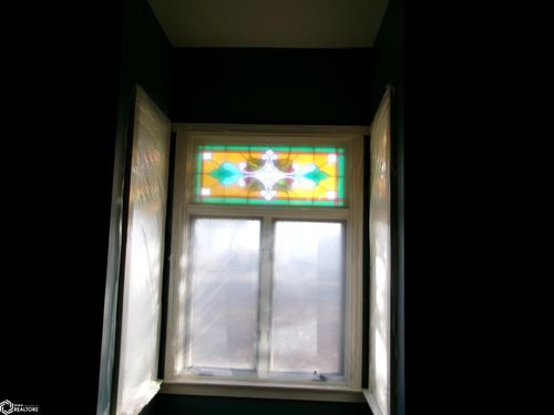 102 S Madison St, Tingley, IA, 50863-8625 | Card Image