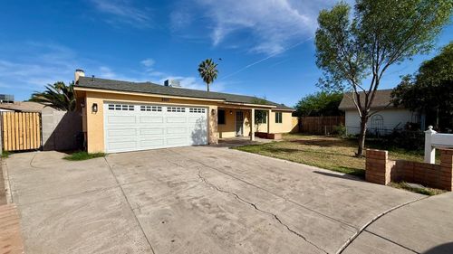 8501 W Mitchell Dr, Phoenix, AZ, 85037-2732 | Card Image