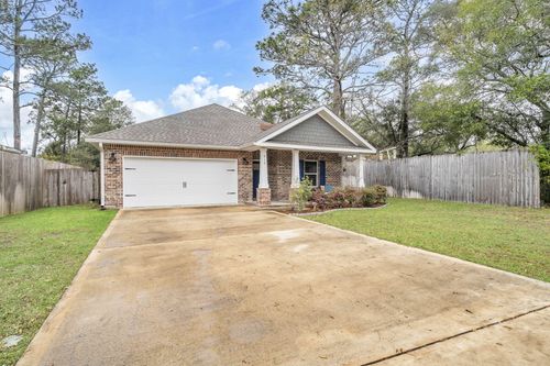 915 Linden Ave, Niceville, FL, 32578-3545 | Card Image