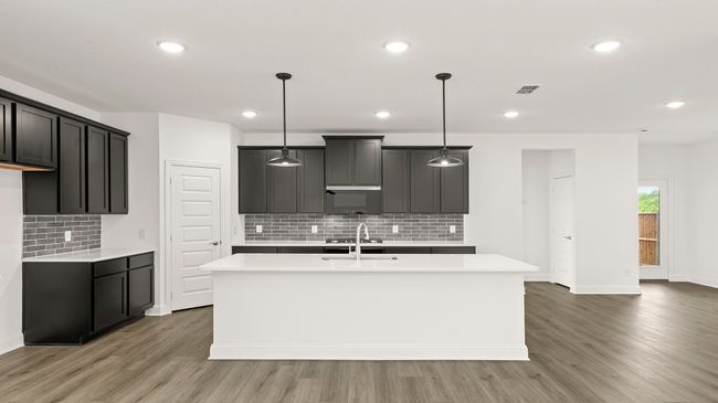 06. 1650 Gracehill - Kitchen | Image 8