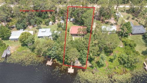 303 Riley Lake Dr, Hawthorne, FL, 32640-6326 | Card Image
