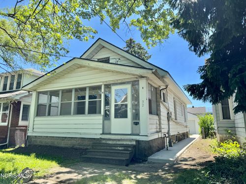 32 Allison Ave, Toledo, OH, 43605-2204 | Card Image