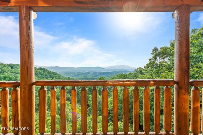 1851 Starr St, House other with 2 bedrooms, 2 bathrooms and null parking in Sevierville TN | Image 31