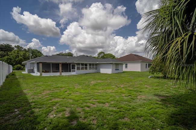 8 Whippoorwill Dr, House other with 4 bedrooms, 3 bathrooms and null parking in PALM COAST FL | Image 11