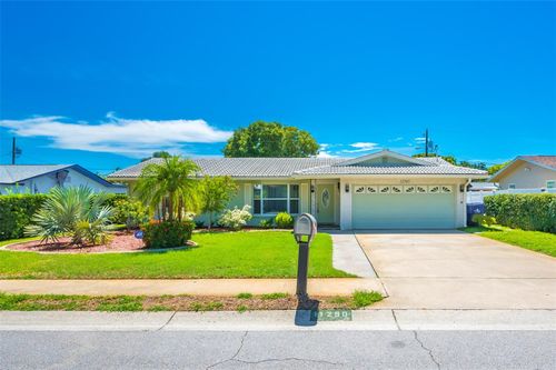 11290 142nd St, Largo, FL, 33774-4457 | Card Image