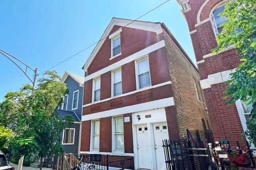 1f-1355 W Walton St, Chicago, IL, 60642-8587 | Card Image