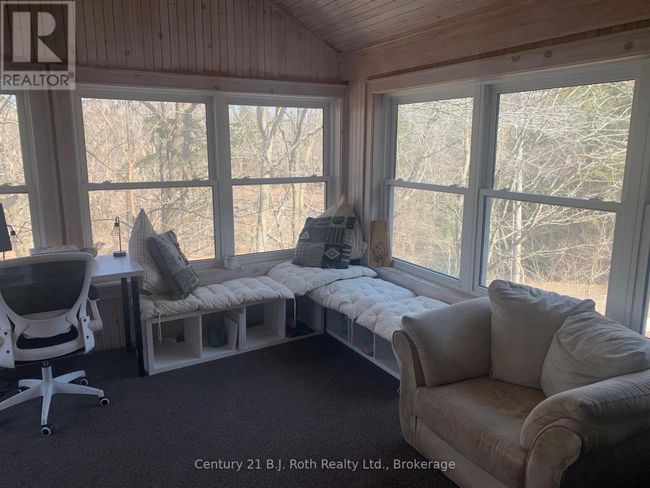 1087 Merkley Rd, House other with 2 bedrooms, 3 bathrooms and 10 parking in Gravenhurst ON | Image 6