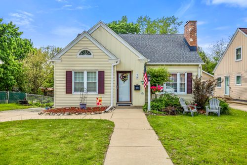 78 Columbia Ave, Waukesha, WI, 53186-6336 | Card Image