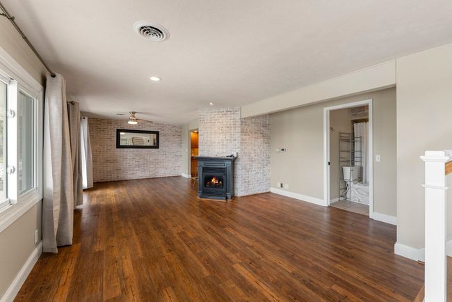 860 E Northshore Dr, House other with 4 bedrooms, 2 bathrooms and null parking in Syracuse IN | Image 7